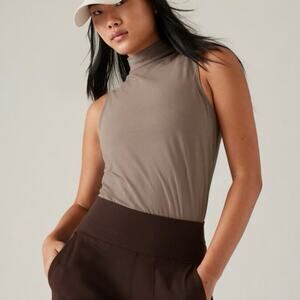 Athleta Beige Camisole Outbound Mockneck Sleeveless Athletic Tank Size Small